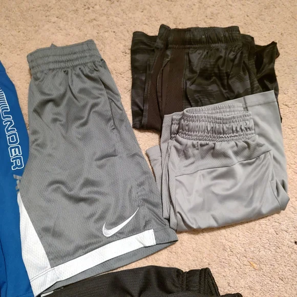 Assorted Athletic Shorts Collection - Picture 3 of 4
